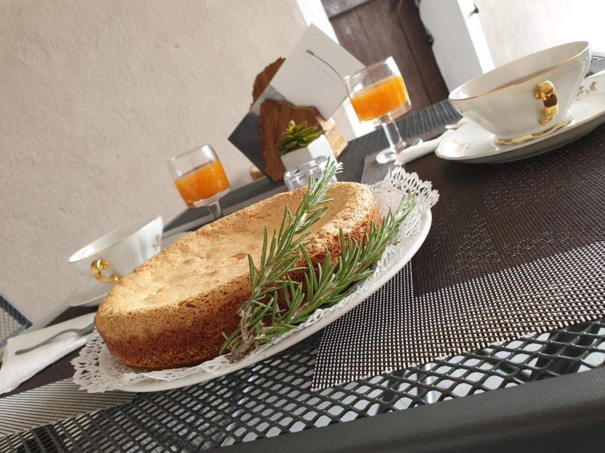 Cascina Brichat Alta Langa Serravalle delle Langhe 외부 사진